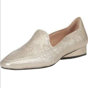 Donald J Pliner Pebbled leather Iconic Loafer